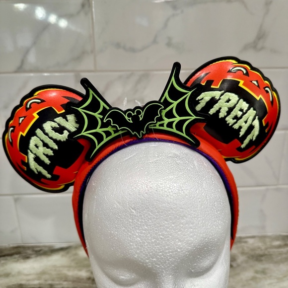 Disney Mickey’s Not So Scary Halloween Party MINNIE EARS Headband NEW 2024 & MAP - Picture 2 of 14